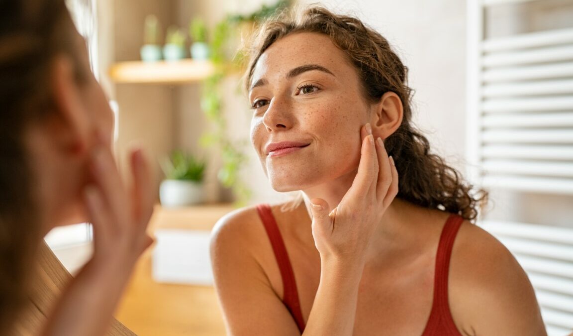 Les compléments alimentaires pour la peau : quels actifs rechercher pour une beauté rayonnante ?