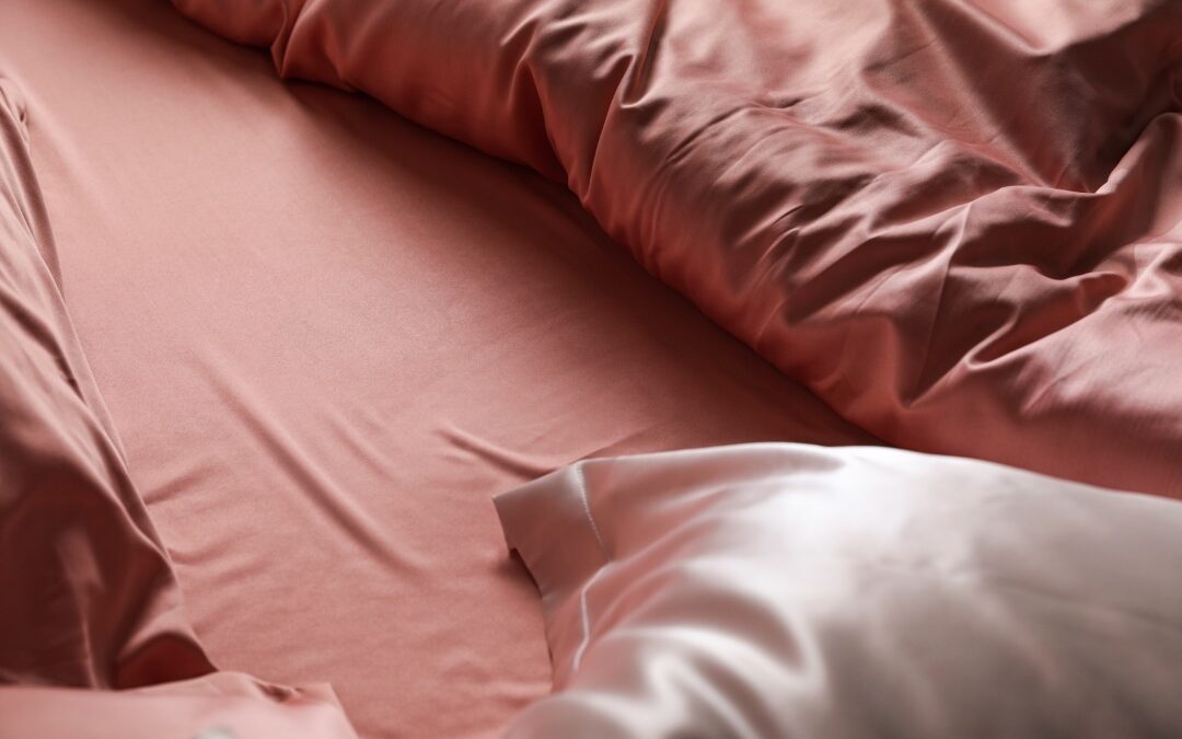 Le secret du sommeil de rêve : les bienfaits des taies d’oreiller en soie