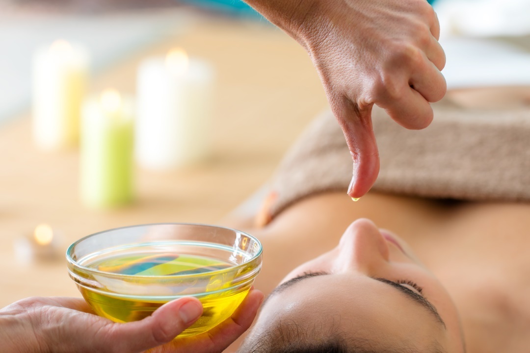 massage ayurvédique huiles