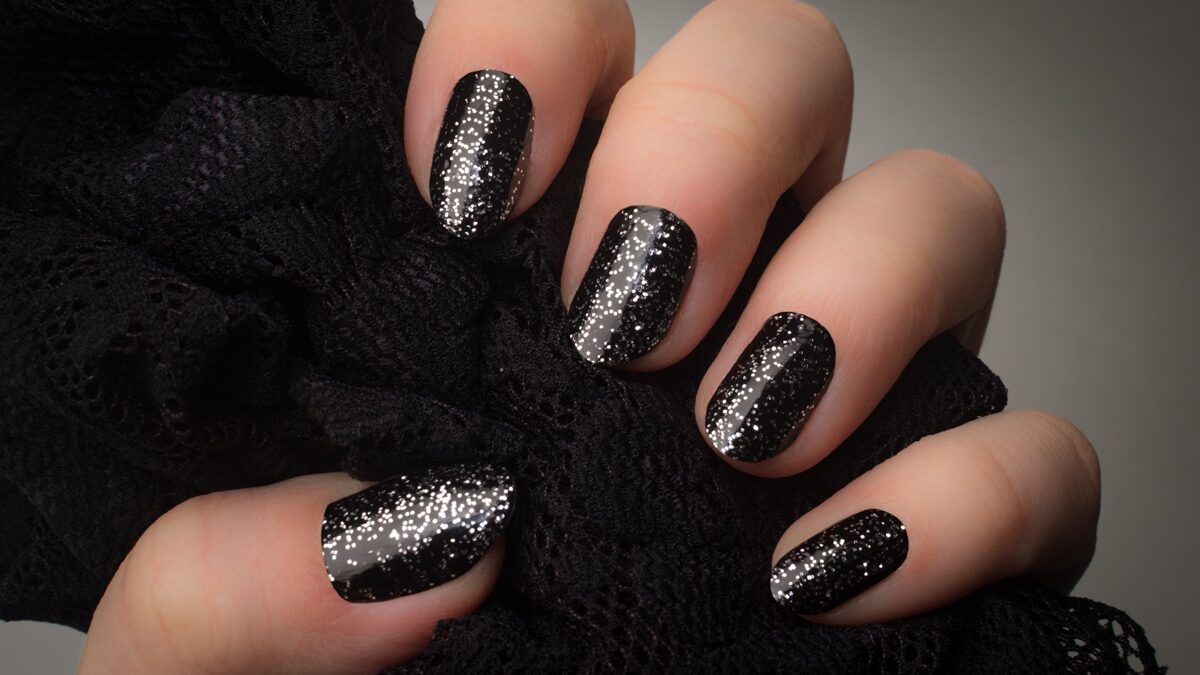 10 belles idées de nail art métallique 