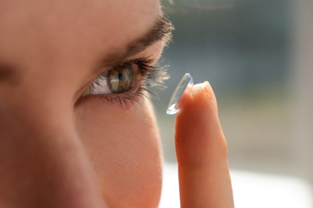 Lentilles de contact ou lunettes